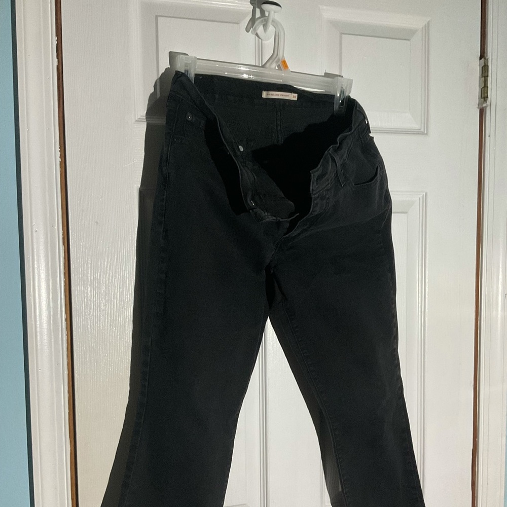 LEVI’S 414 Relaxed Straight Black Jeans